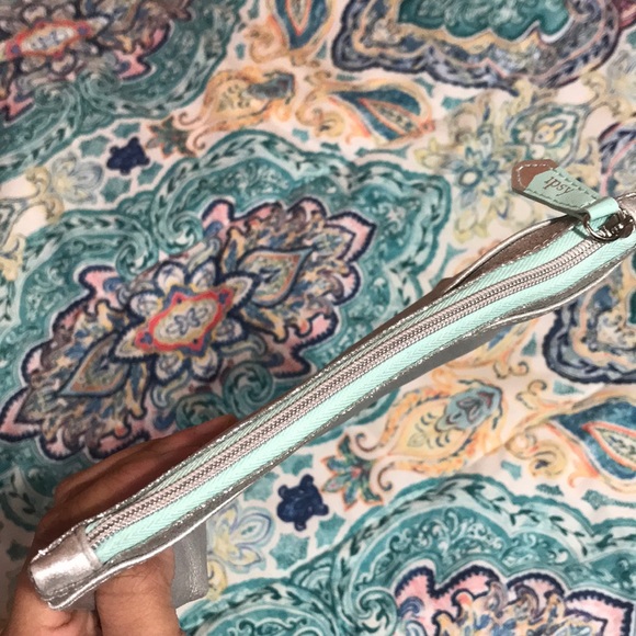 Sparkly ipsy Bag - Picture 2 of 3